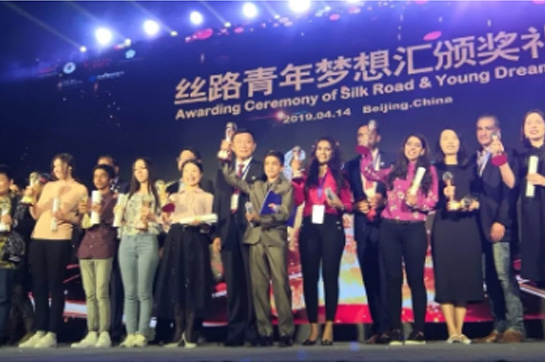 全国首个企业抗疫主题发展幕