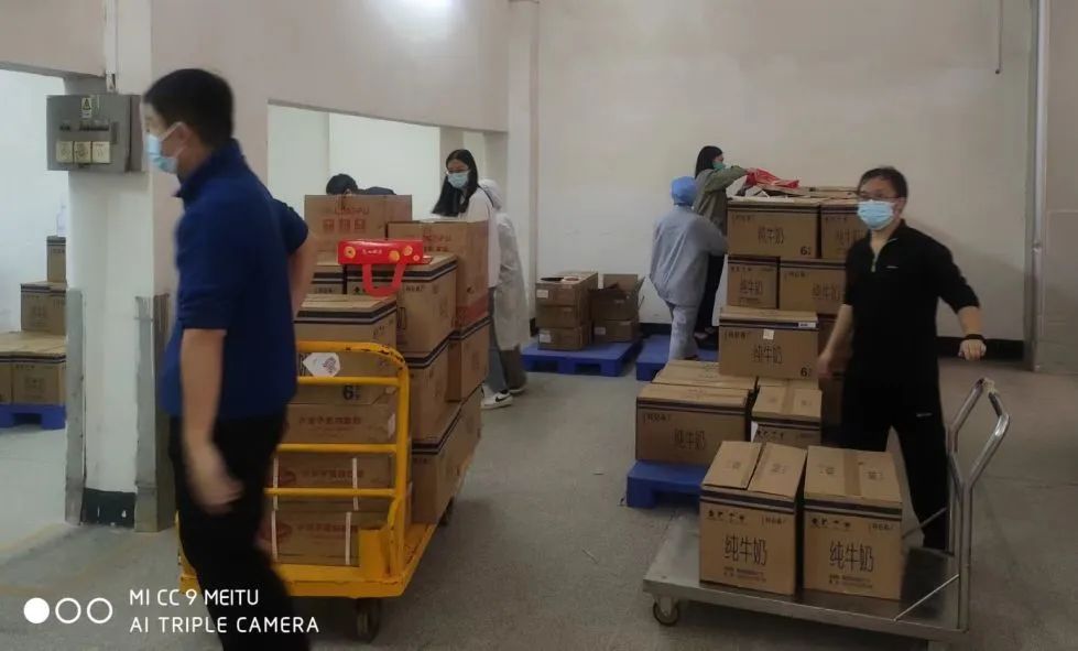 群策群力抗疫情 工会温情暖人心——白云山1277星际电子游戏工会在行动