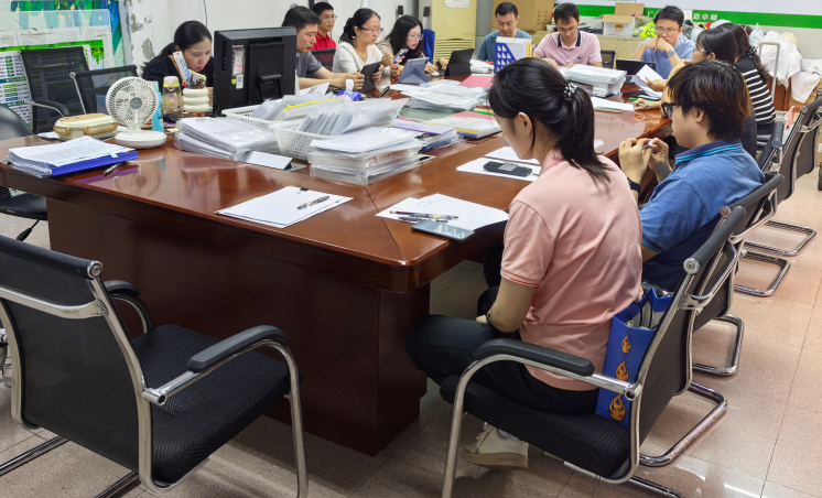 筑牢质量基石，护航企业发展——白云山1277星际电子游戏造药发展2025年全国“质量月”活动